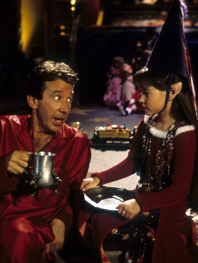 The 10 Highest-Grossing Christmas Movies of All Time