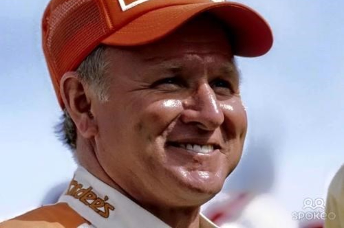 Cale Yarborough, NASCAR Legend, Dead at 84