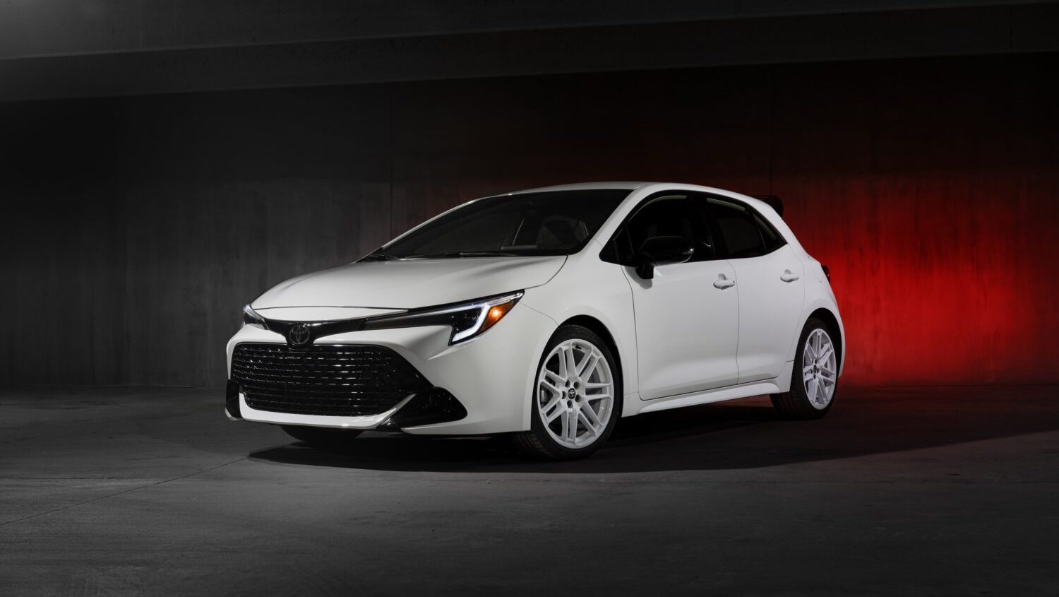 Toyota celebrates FX16 with special Corolla hatchback trim - Odometer